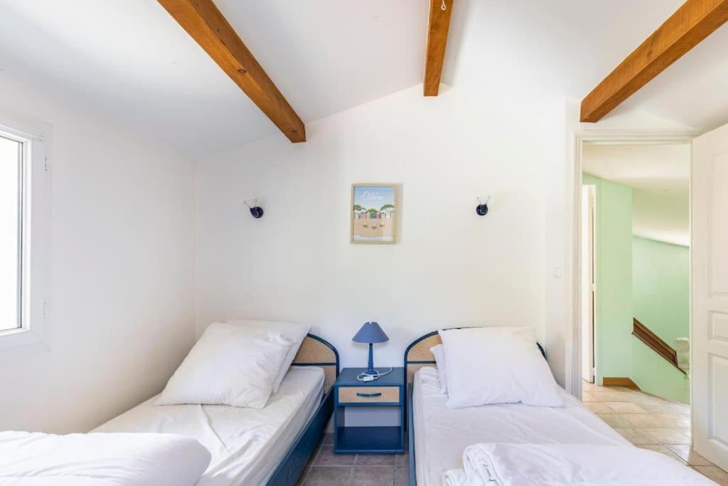 La Maison Des Epinouses, 4 Chambres A 450M De La Plage De Chaucre Saint-Georges-d'Oleron Exterior foto